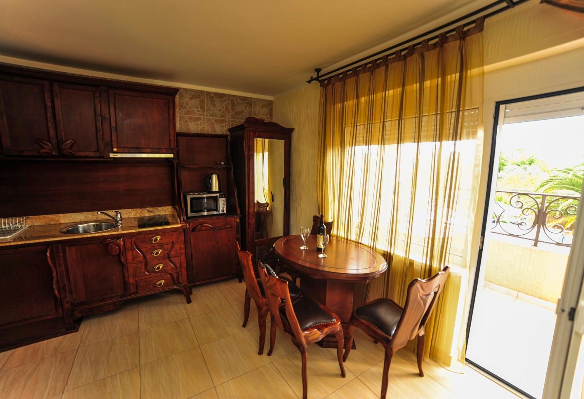 Villa Dolphin Apartments Petrovac Habitación foto