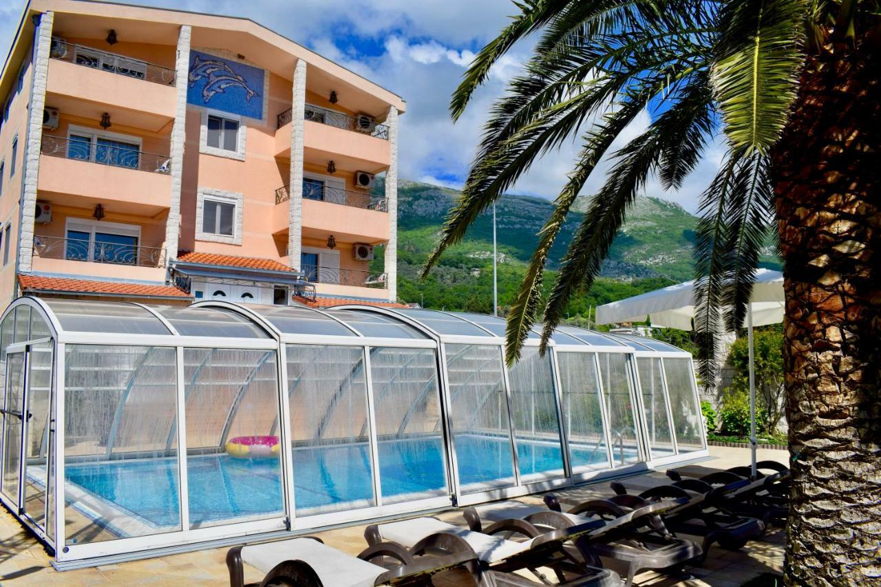 Villa Dolphin Apartments Petrovac Exterior foto